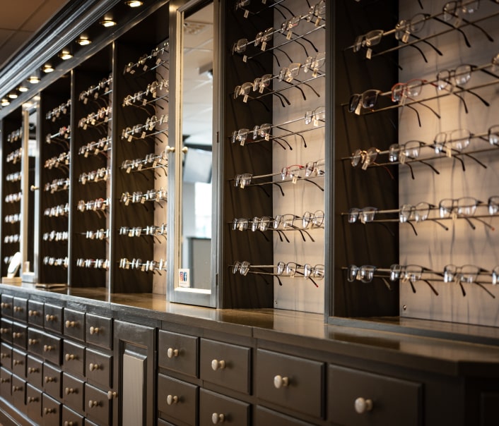 Store image
